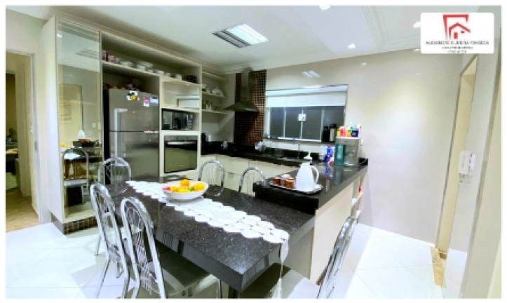 Imagem Casa com 3 Quartos à Venda, 400 m² em Centro - Votorantim Imagem Casa com 3 Quartos à Venda, 400 m² em Centro - Votorantim