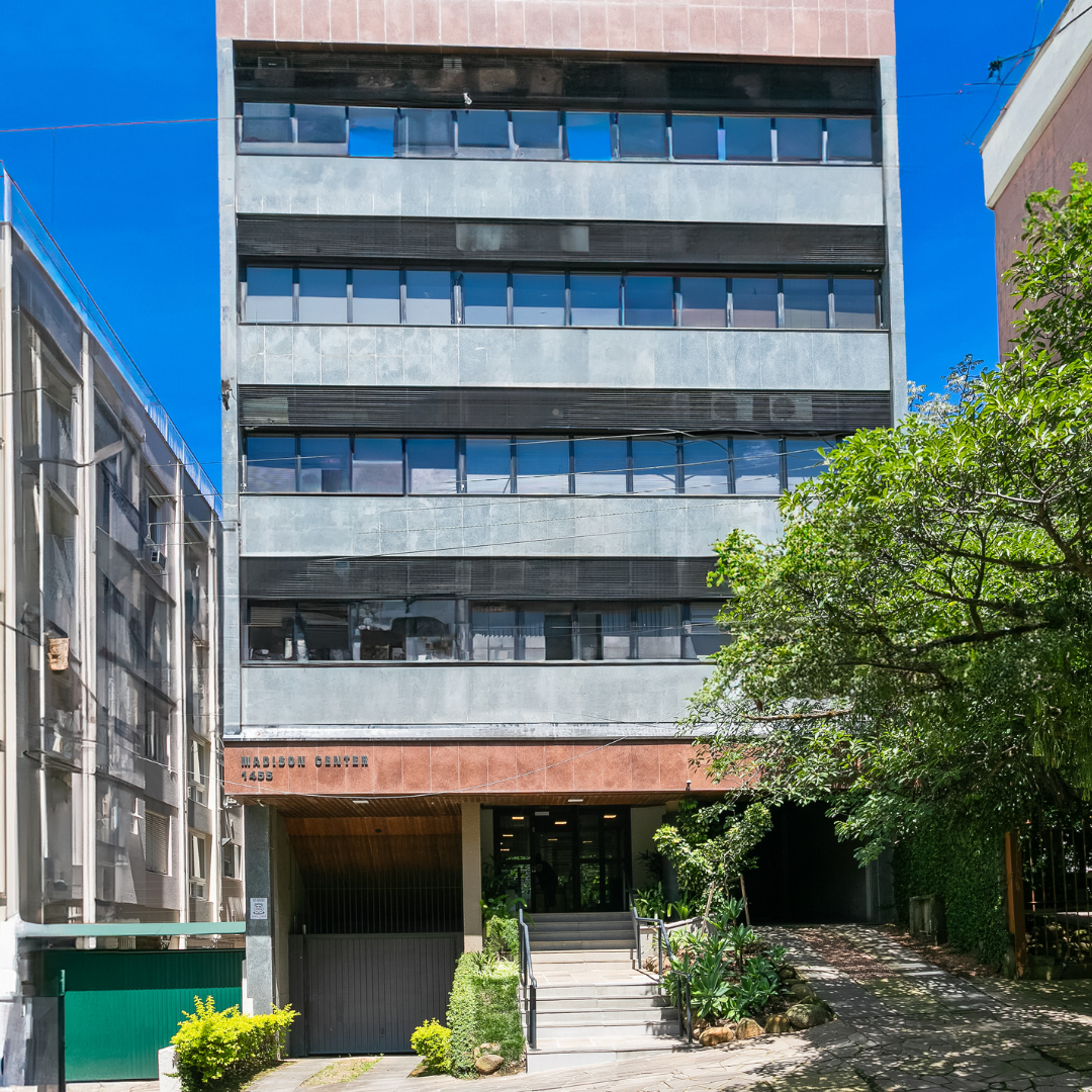 Sala Comercial à Venda, 38 m² em Auxiliadora - Porto Alegre