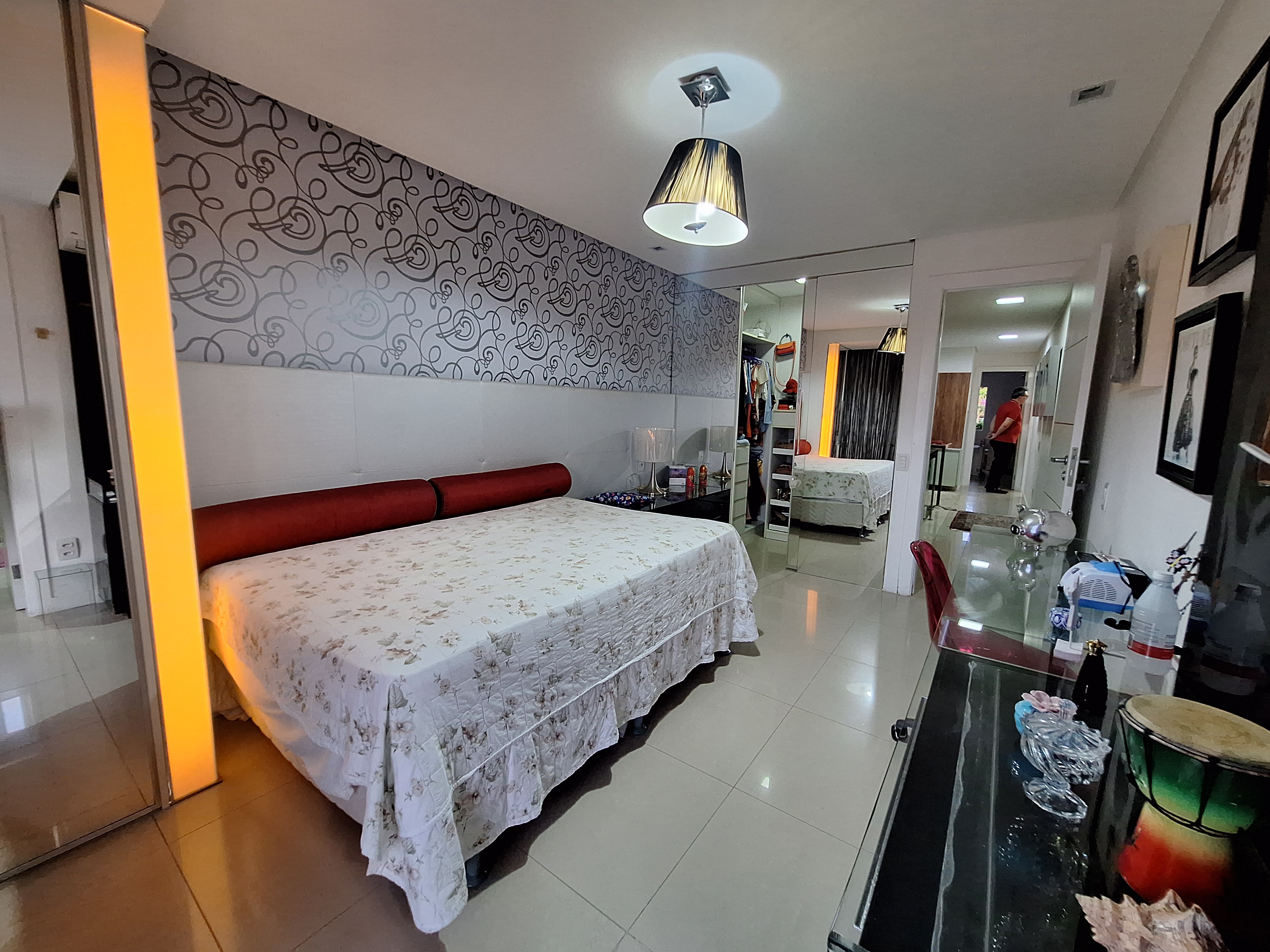 Imagem Casa de Condomínio com 4 Quartos à Venda, 242 m²em De Lourdes - Fortaleza Imagem Casa de Condomínio com 4 Quartos à Venda, 242 m²em De Lourdes - Fortaleza