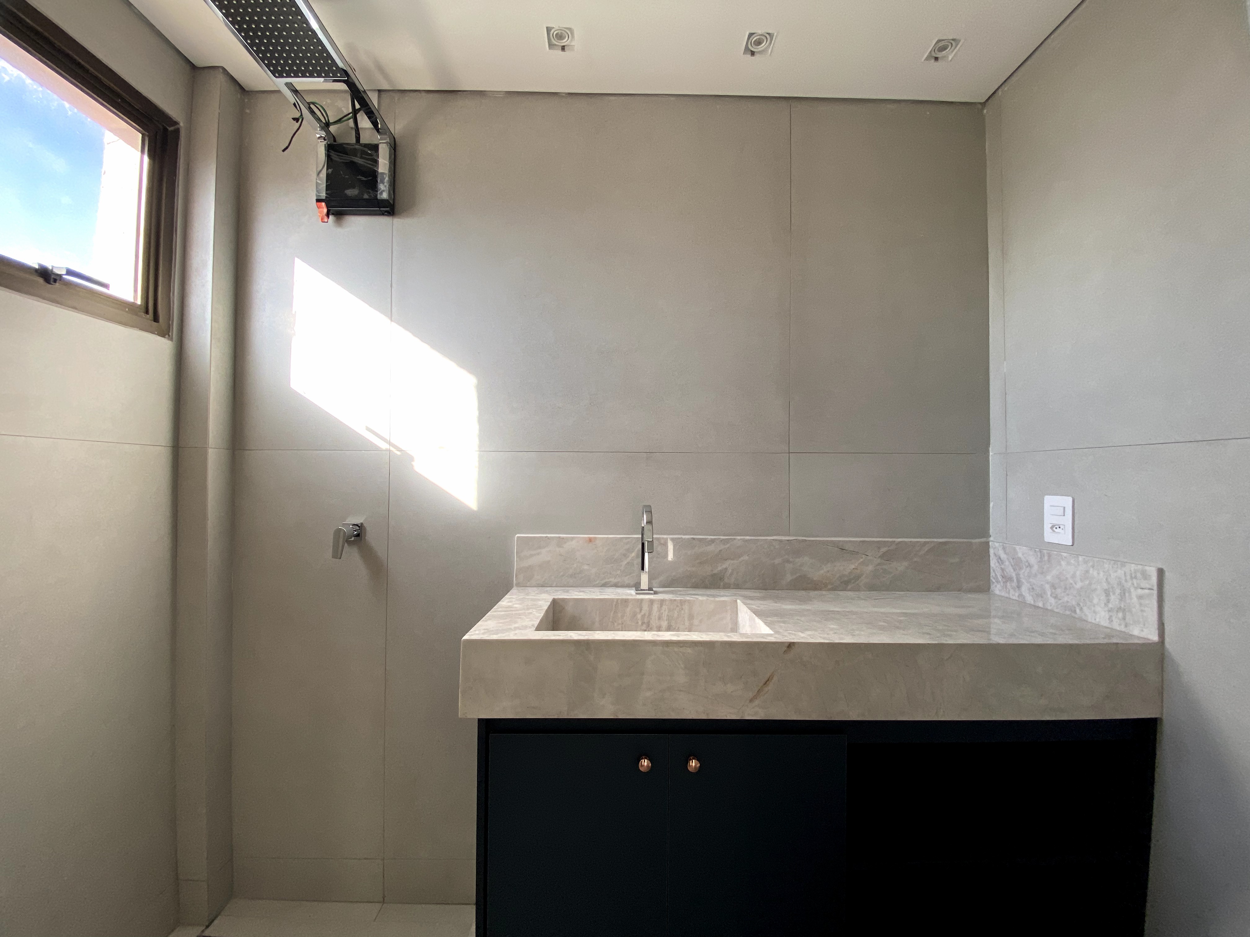 Imagem Apartamento com 4 Quartos à Venda, 216 m²em Martins - Uberlândia