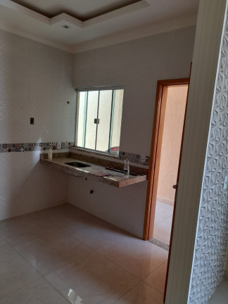 Imagem Casa com 3 Quartos à Venda, 92 m² em Jardim Bela Vista - Continuação - Aparecida de Goiânia Imagem Casa com 3 Quartos à Venda, 92 m² em Jardim Bela Vista - Continuação - Aparecida de Goiânia
