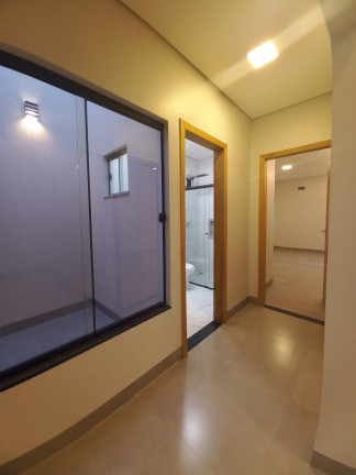 Imagem Casa com 3 Quartos à Venda, 250 m² em Centro - Barreiras