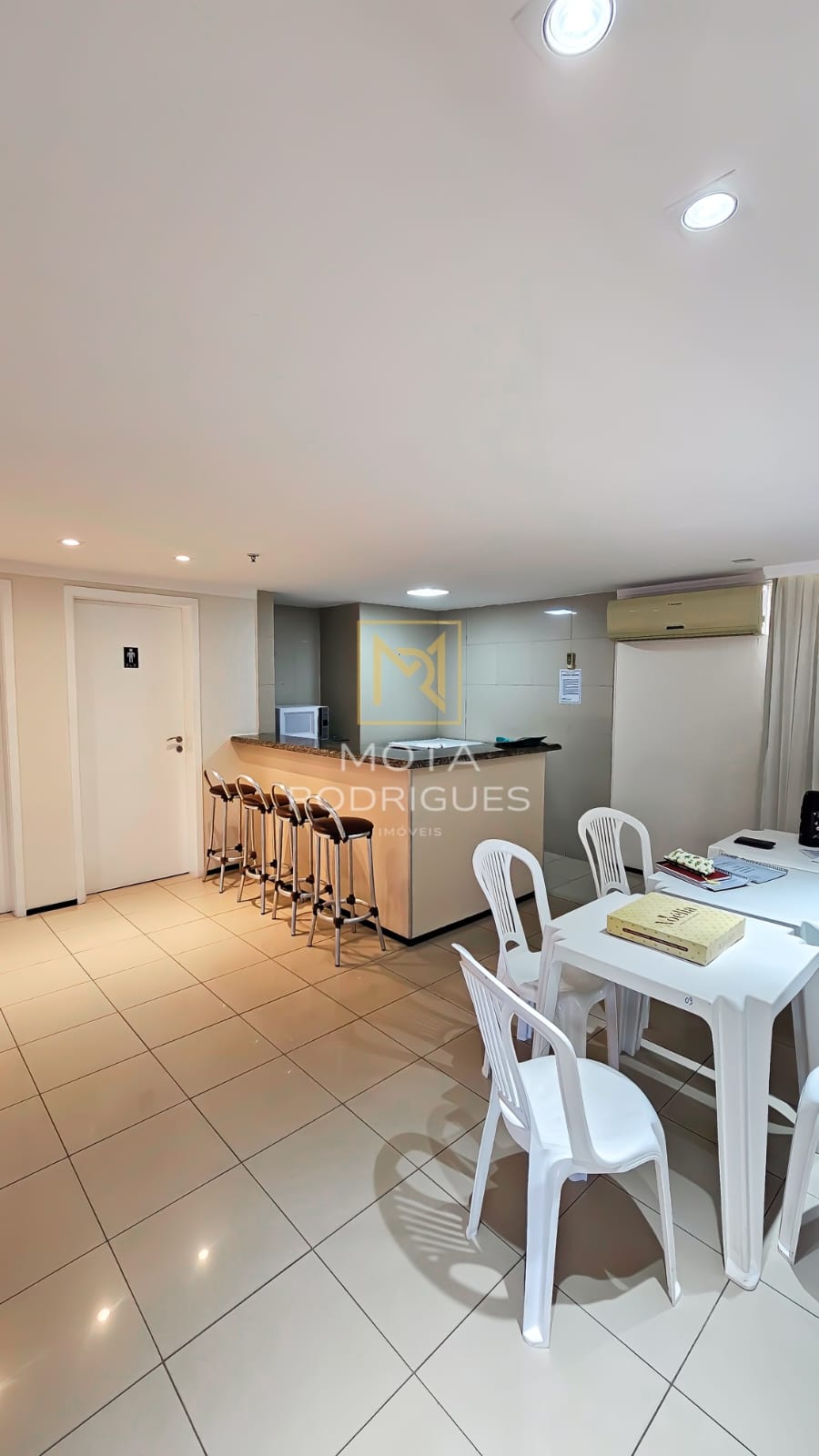 Imagem Apartamento com 3 Quartos à Venda, 220 m² em Dionisio Torres - Fortaleza Imagem Apartamento com 3 Quartos à Venda, 220 m² em Dionisio Torres - Fortaleza