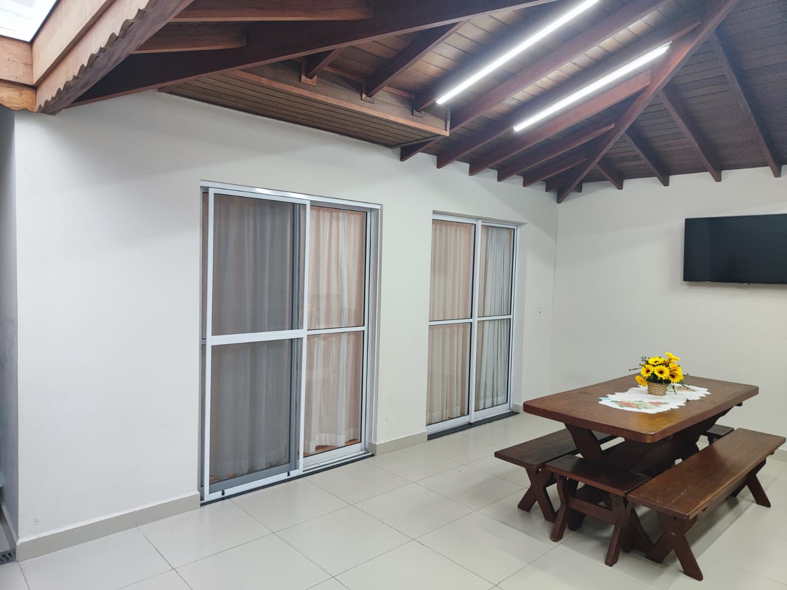 Imagem Casa de Condomínio com 3 Quartos à Venda, 87 m²em Engordadouro - Jundiaí