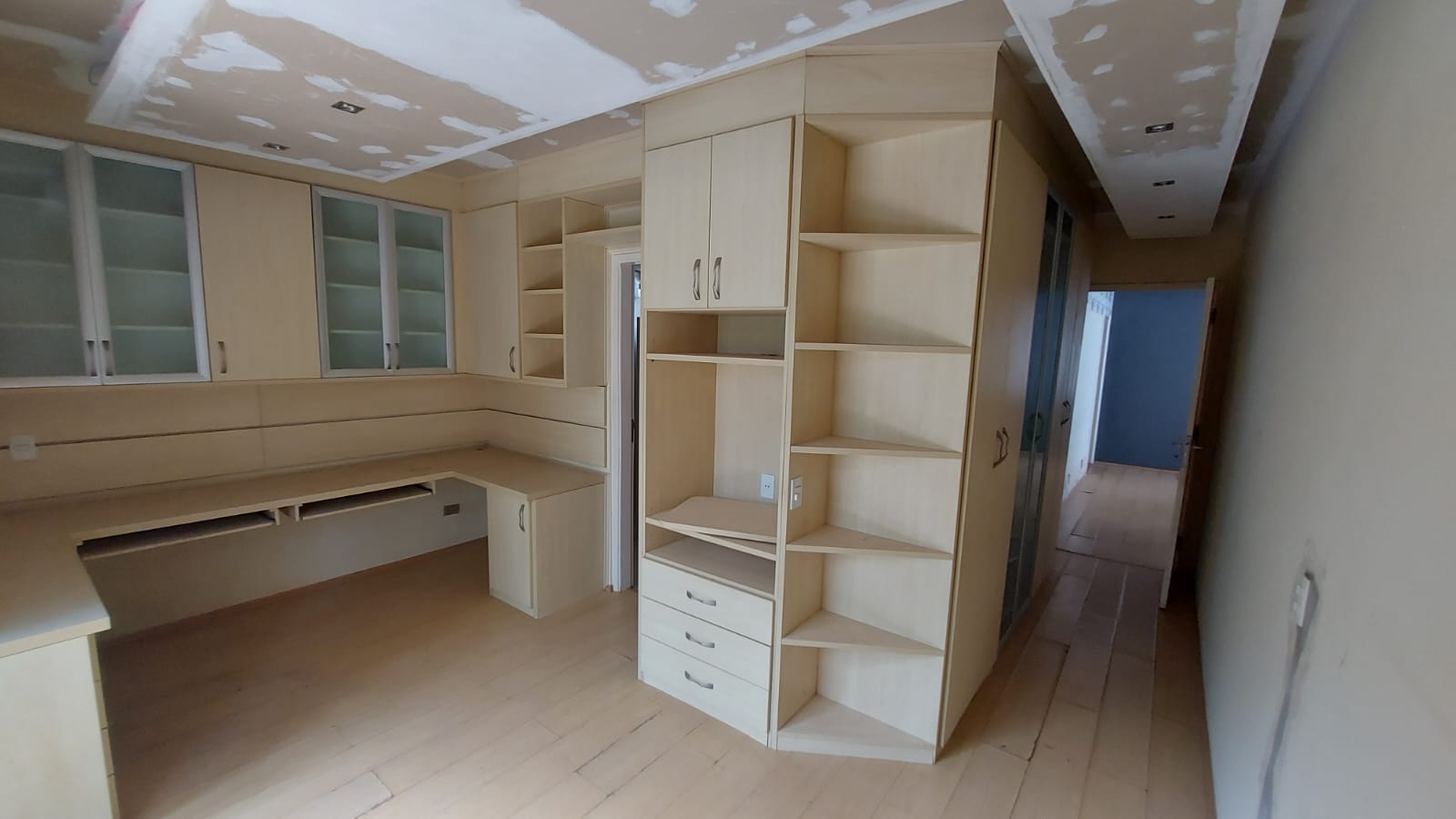 Imagem Casa de Condomínio com 5 Quartos à Venda, 288 m²em Alphaville - Santana de Parnaíba Imagem Casa de Condomínio com 5 Quartos à Venda, 288 m²em Alphaville - Santana de Parnaíba