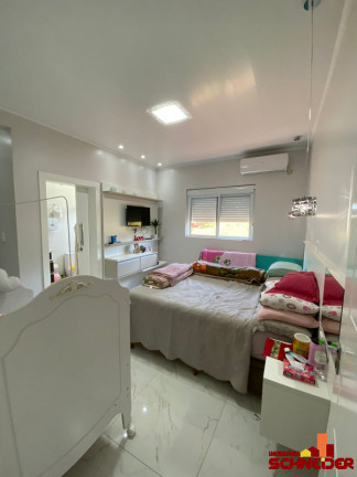 Imagem Casa com 4 Quartos à Venda, 180 m² em Bairro Sao João - Seara Imagem Casa com 4 Quartos à Venda, 180 m² em Bairro Sao João - Seara