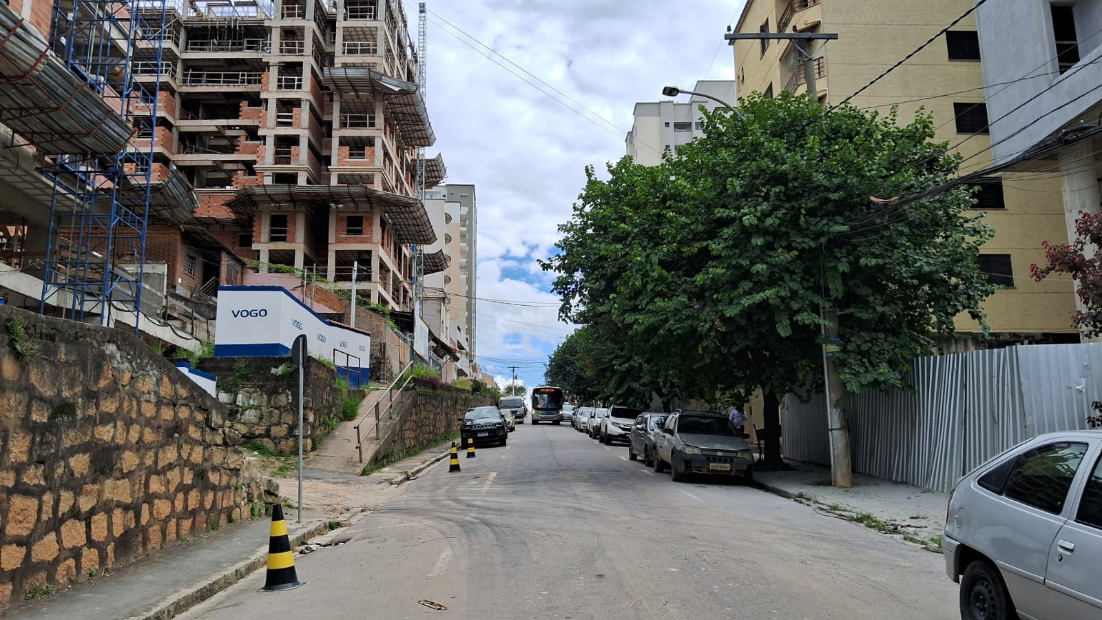 Imagem Terreno à Venda, 696 m² em Centro - Poços de Caldas Imagem Terreno à Venda, 696 m² em Centro - Poços de Caldas