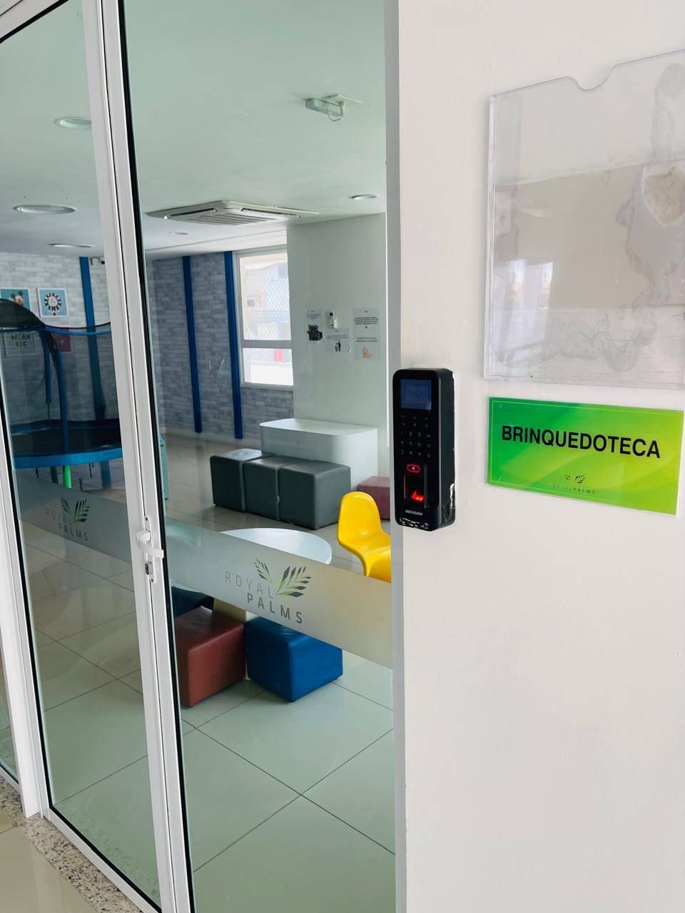 Imagem Apartamento com 3 Quartos à Venda, 141 m²em Capim Macio - Natal