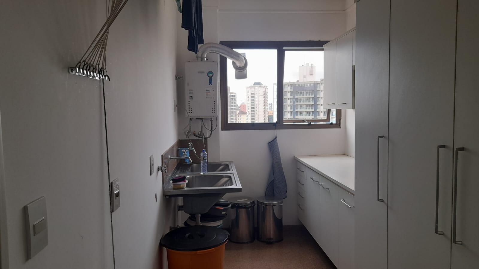 Imagem Apartamento com 3 Quartos à Venda, 208 m²em Cambuí - Campinas Imagem Apartamento com 3 Quartos à Venda, 208 m²em Cambuí - Campinas