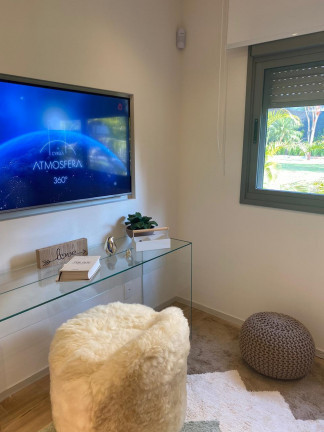 Imagem Apartamento com 2 Quartos à Venda, 136 m² em Jardim das Acácias - São Paulo
