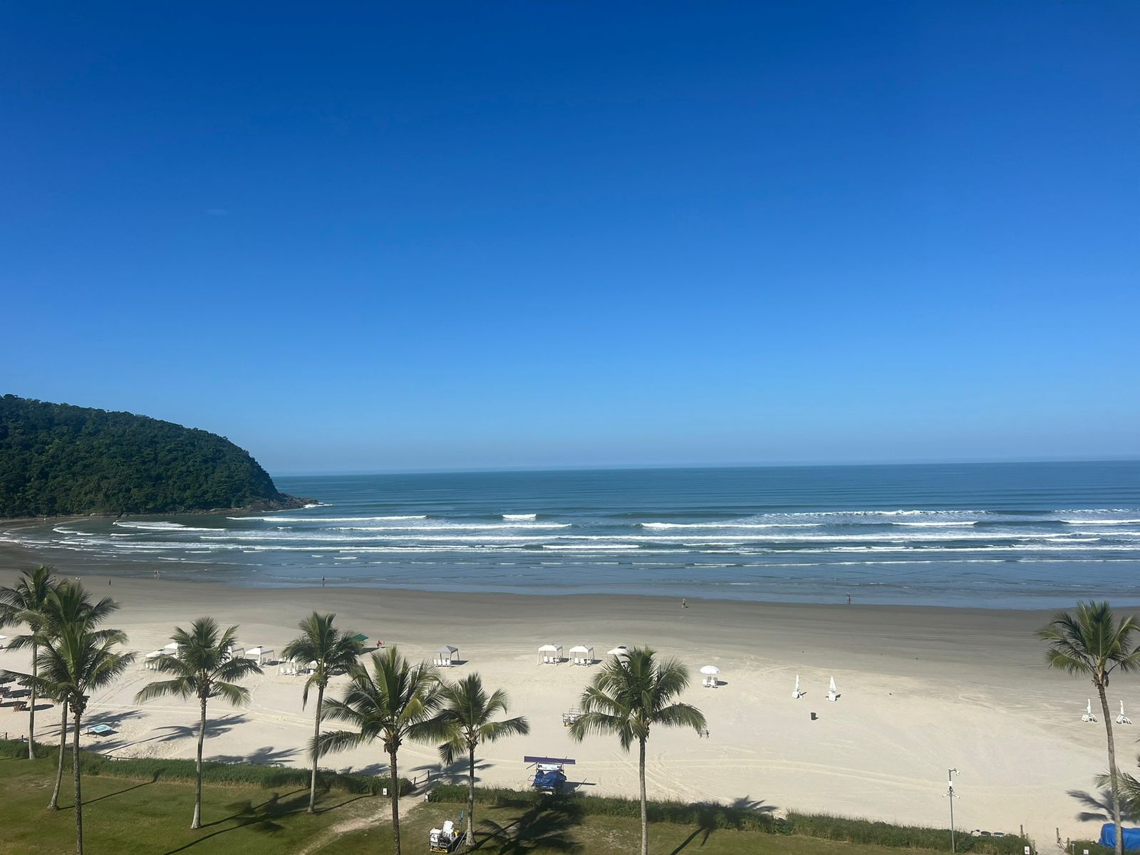 Apartamento com 4 Quartos para Temporada, 141 m² em Riviera - Bertioga