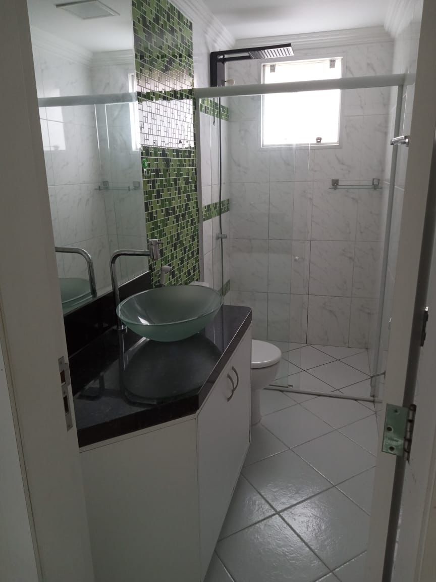 Imagem Apartamento com 3 Quartos para Alugar, 110 m²em Batista Campos - Belém