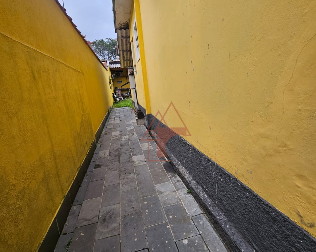 Imagem Casa com 1 Quarto à Venda, 102 m² em Jardim São Francisco - Cubatão Imagem Casa com 1 Quarto à Venda, 102 m² em Jardim São Francisco - Cubatão