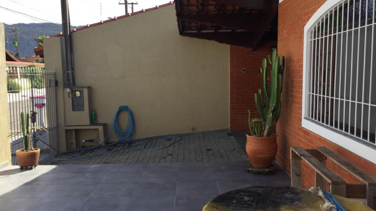 Imagem Casa com 3 Quartos à Venda, 190 m² em Caiçara - Praia Grande Imagem Casa com 3 Quartos à Venda, 190 m² em Caiçara - Praia Grande