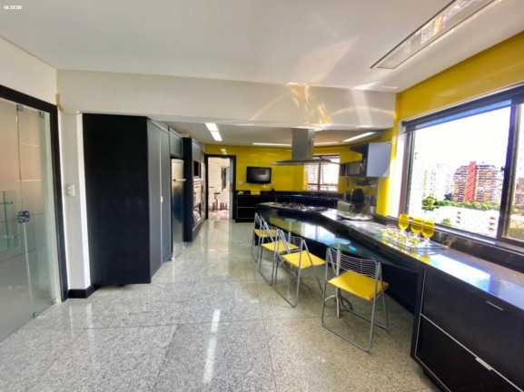 Imagem Apartamento com 4 Quartos à Venda, 600 m² em Nazaré - Belém
