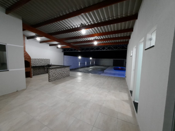 Imagem Chácara com 3 Quartos à Venda, 300 m² em Embauzinho - Cachoeira Paulista Imagem Chácara com 3 Quartos à Venda, 300 m² em Embauzinho - Cachoeira Paulista