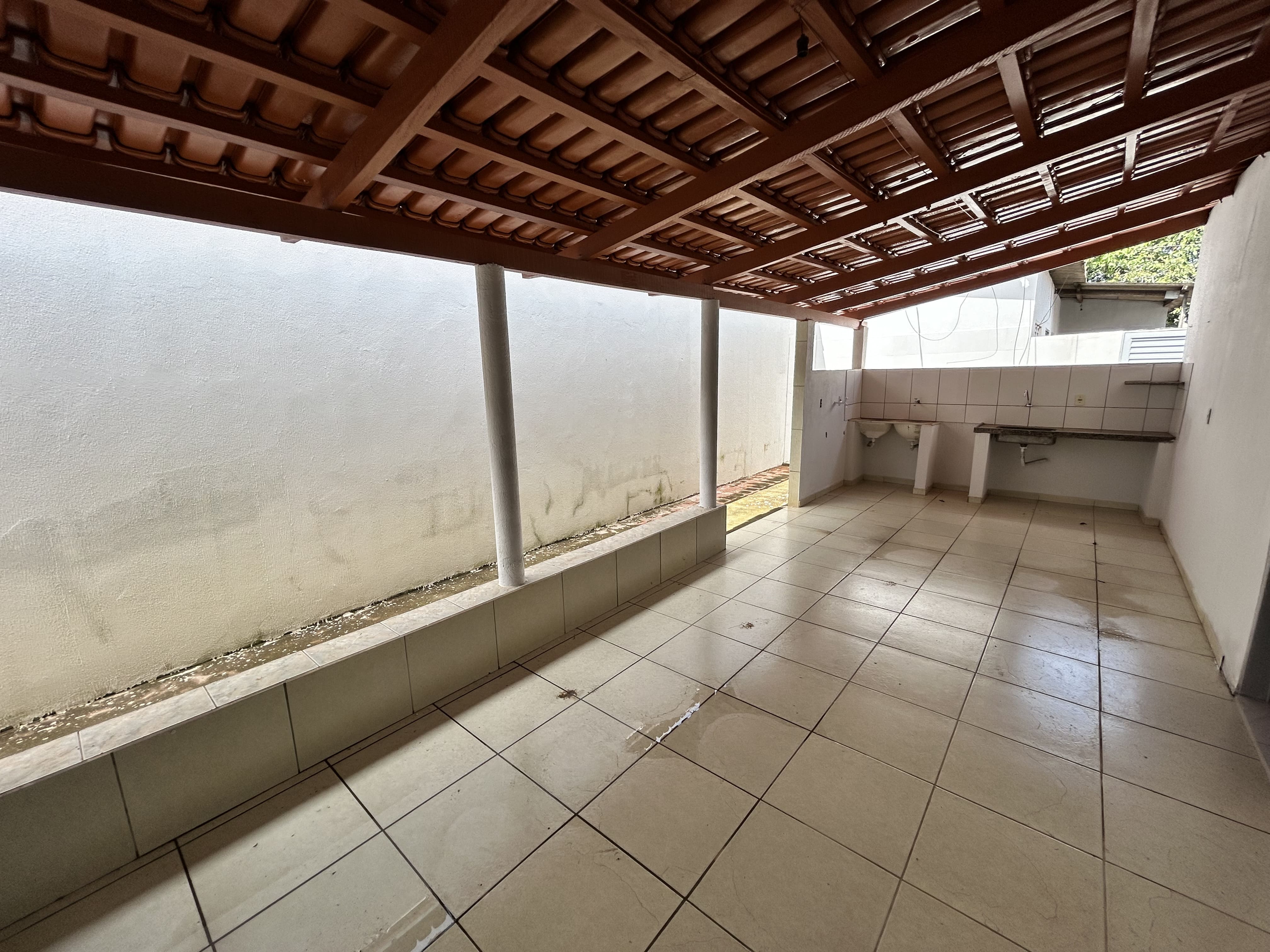 Imagem Casa com 4 Quartos à Venda, 163 m²em Setor Garavelo - Aparecida de Goiânia