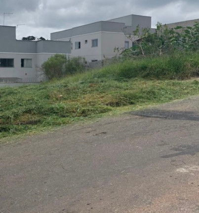 Terreno à Venda, 200 m² em Vila Pinto - Varginha