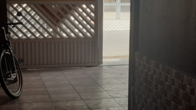 Imagem Casa com 2 Quartos para Temporada, 130 m² em Mirim - Praia Grande