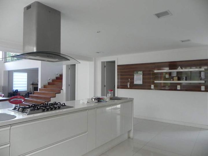 Imagem Casa de Condomínio com 5 Quartos à Venda, 500 m² em Várzea&nbsp; - Teresópolis