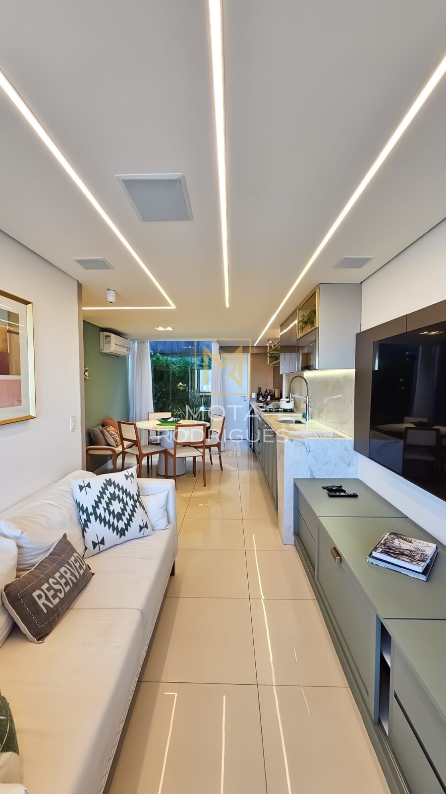 Imagem Apartamento com 3 Quartos à Venda, 220 m² em Dionisio Torres - Fortaleza Imagem Apartamento com 3 Quartos à Venda, 220 m² em Dionisio Torres - Fortaleza