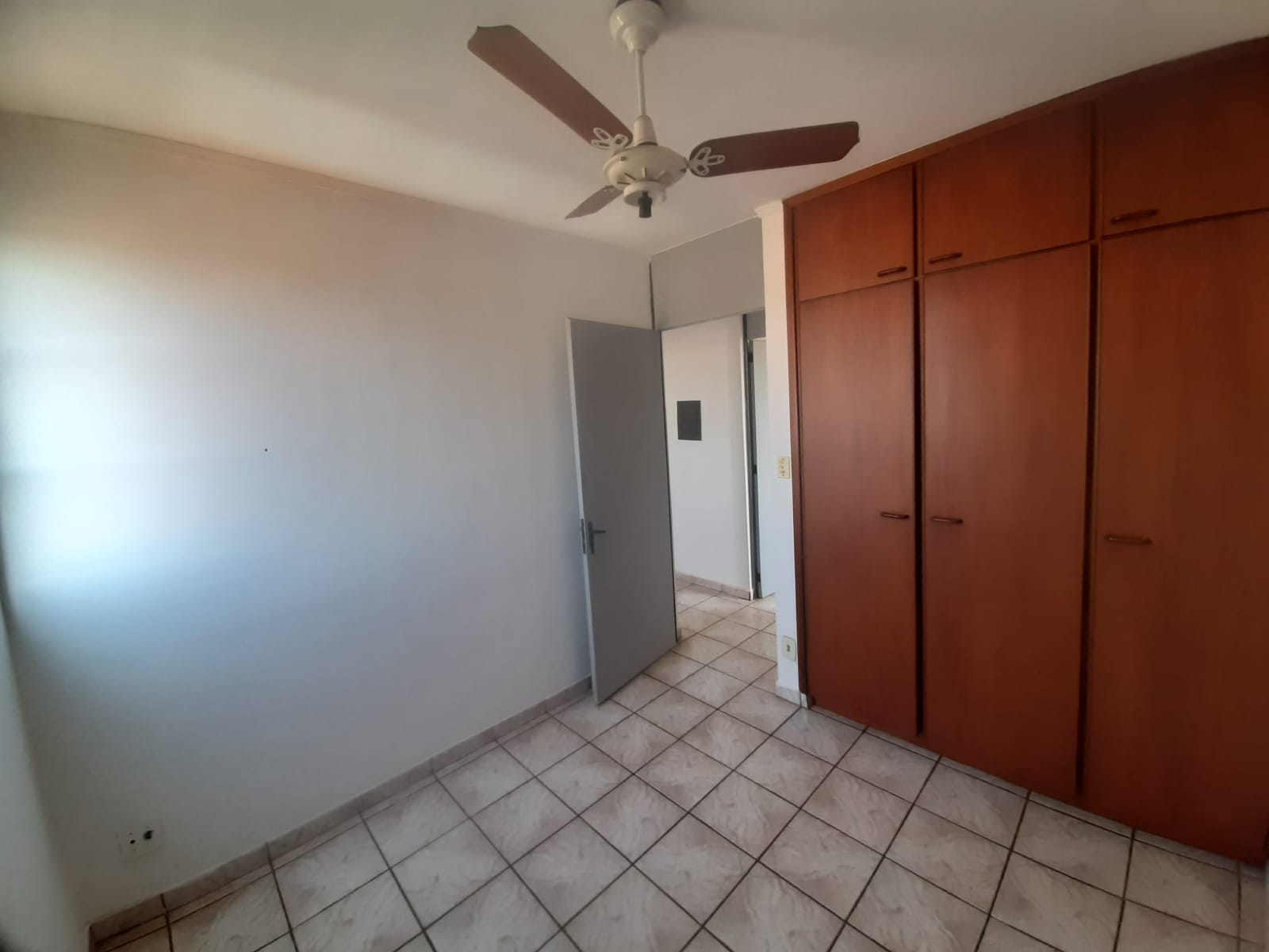 Imagem Apartamento com 3 Quartos para Alugar, 70 m²em Parque Industrial Lagoinha - Ribeirão Preto Imagem Apartamento com 3 Quartos para Alugar, 70 m²em Parque Industrial Lagoinha - Ribeirão Preto