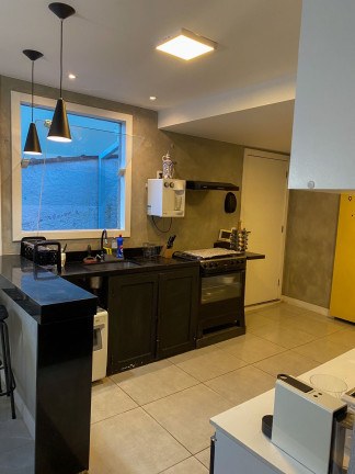 Imagem Casa com 3 Quartos à Venda,  em Iucas - Teresópolis