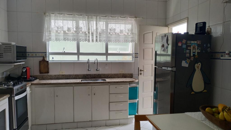 Imagem Sobrado com 4 Quartos à Venda, 248 m²em Ponta da Praia - Santos