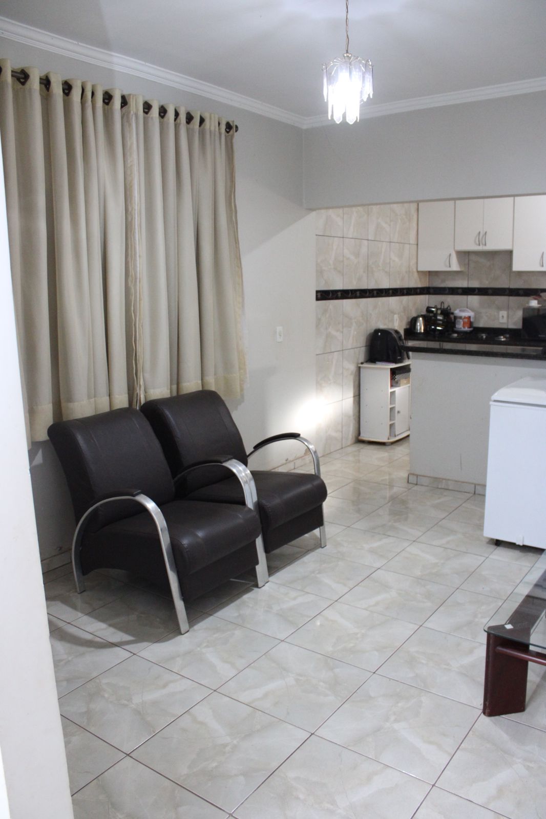 Imagem Casa com 4 Quartos à Venda, 270 m²em Jardim Clarissa - Goiânia
