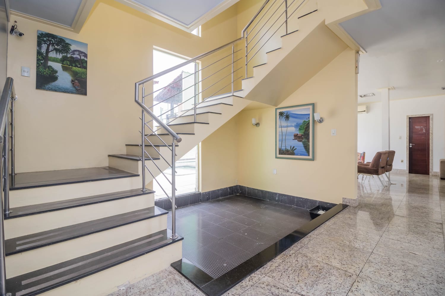 Imagem Casa de Condomínio com 7 Quartos à Venda, 650 m²em Curió-Utinga - Belém