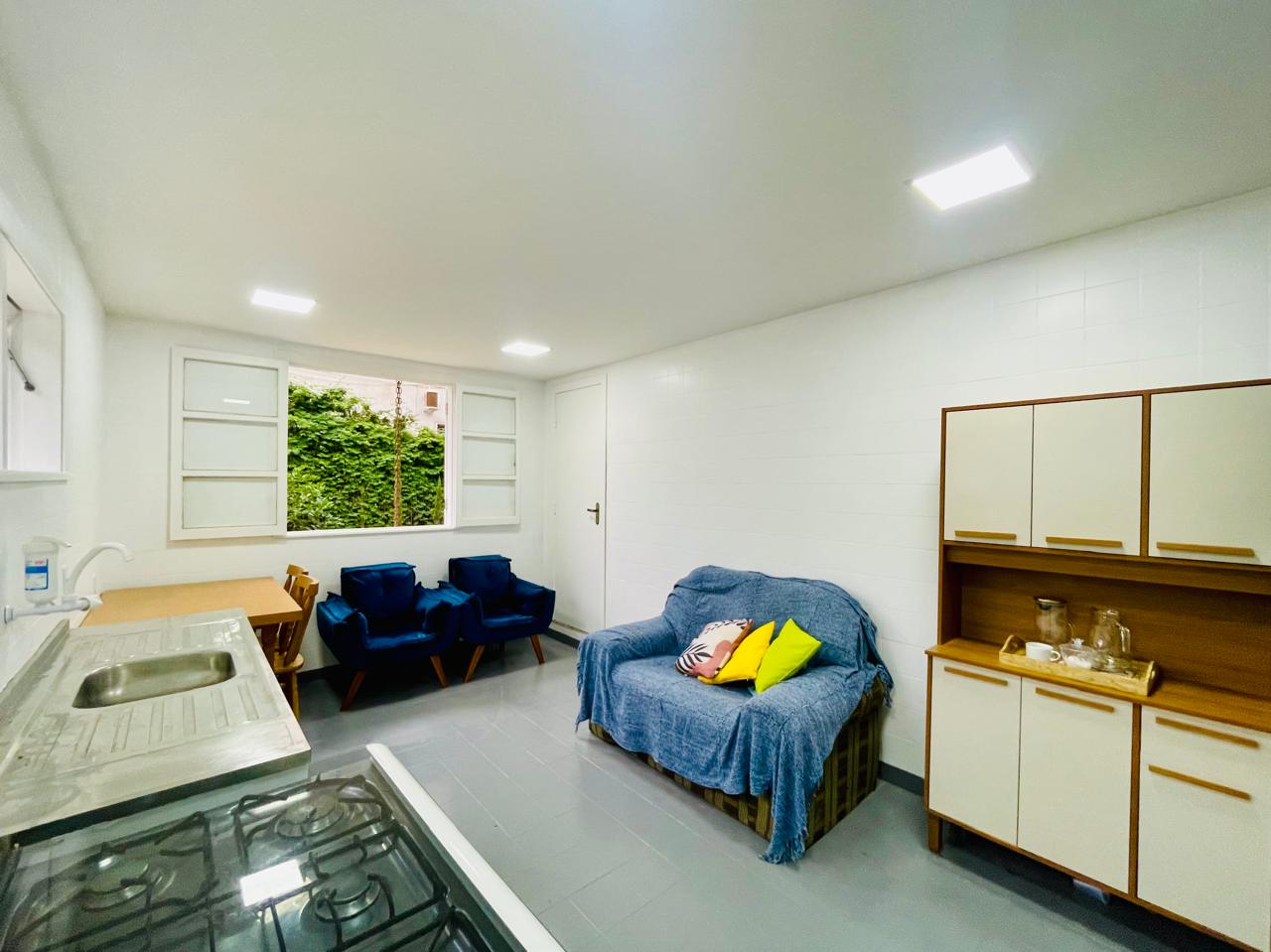 Imagem Casa com 6 Quartos à Venda, 262 m²em Albuquerque - Teresópolis Imagem Casa com 6 Quartos à Venda, 262 m²em Albuquerque - Teresópolis