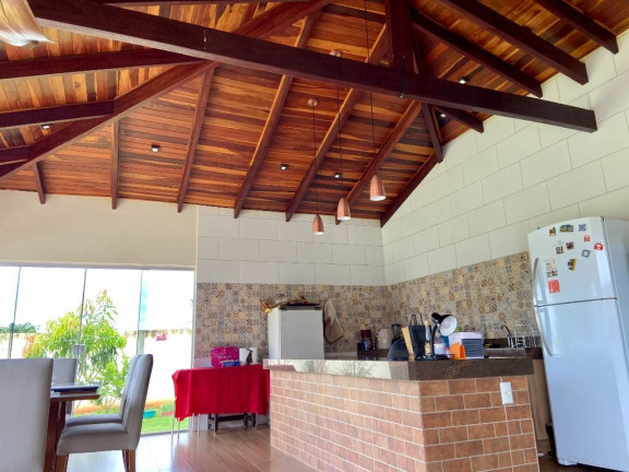 Imagem Casa de Condomínio com 3 Quartos à Venda, 160 m² em Condomínio Parque dos Cisnes - Goiânia