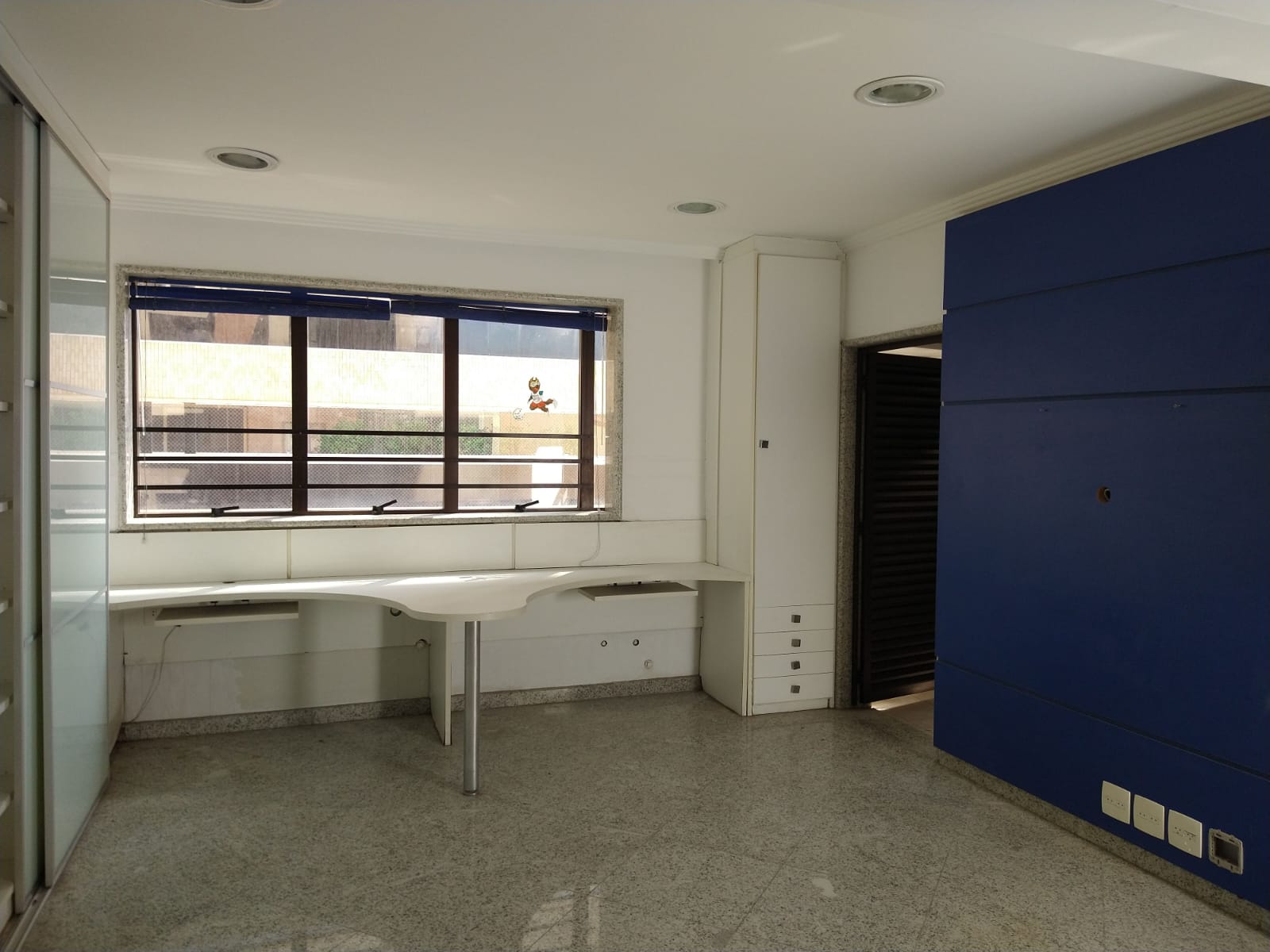 Imagem Cobertura com 4 Quartos à Venda, 570 m²em Embaré - Santos