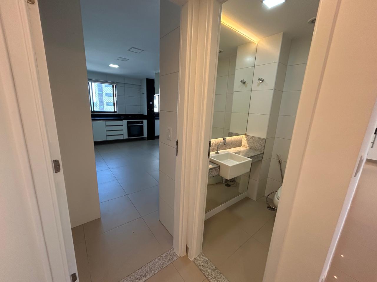 Imagem Apartamento com 4 Quartos para Alugar, 185 m² em Boa Viagem - Recife