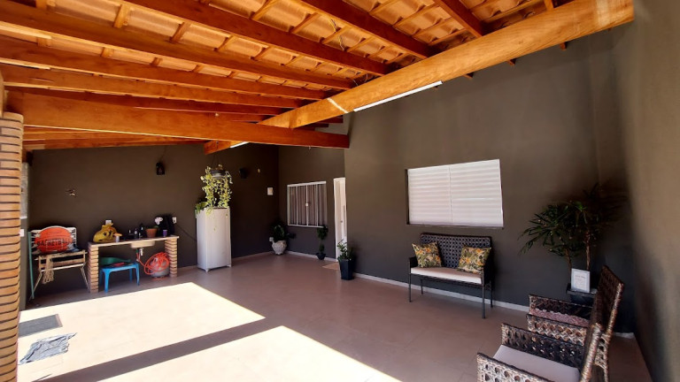 Casa com 2 Quartos à Venda, 200 m² em Jardim dos Lagos - Nova Odessa