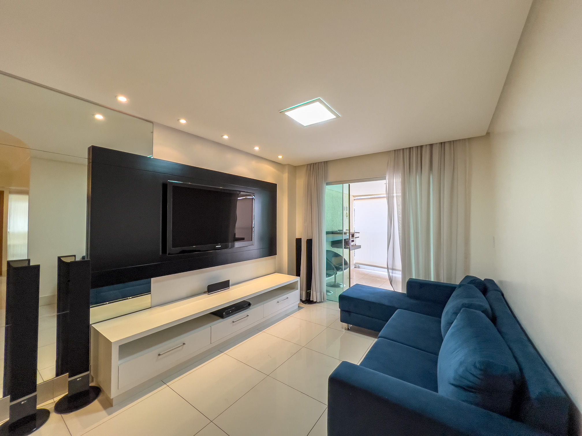 Imagem Apartamento com 2 Quartos à Venda, 108 m²em Setor Bueno - Goiânia