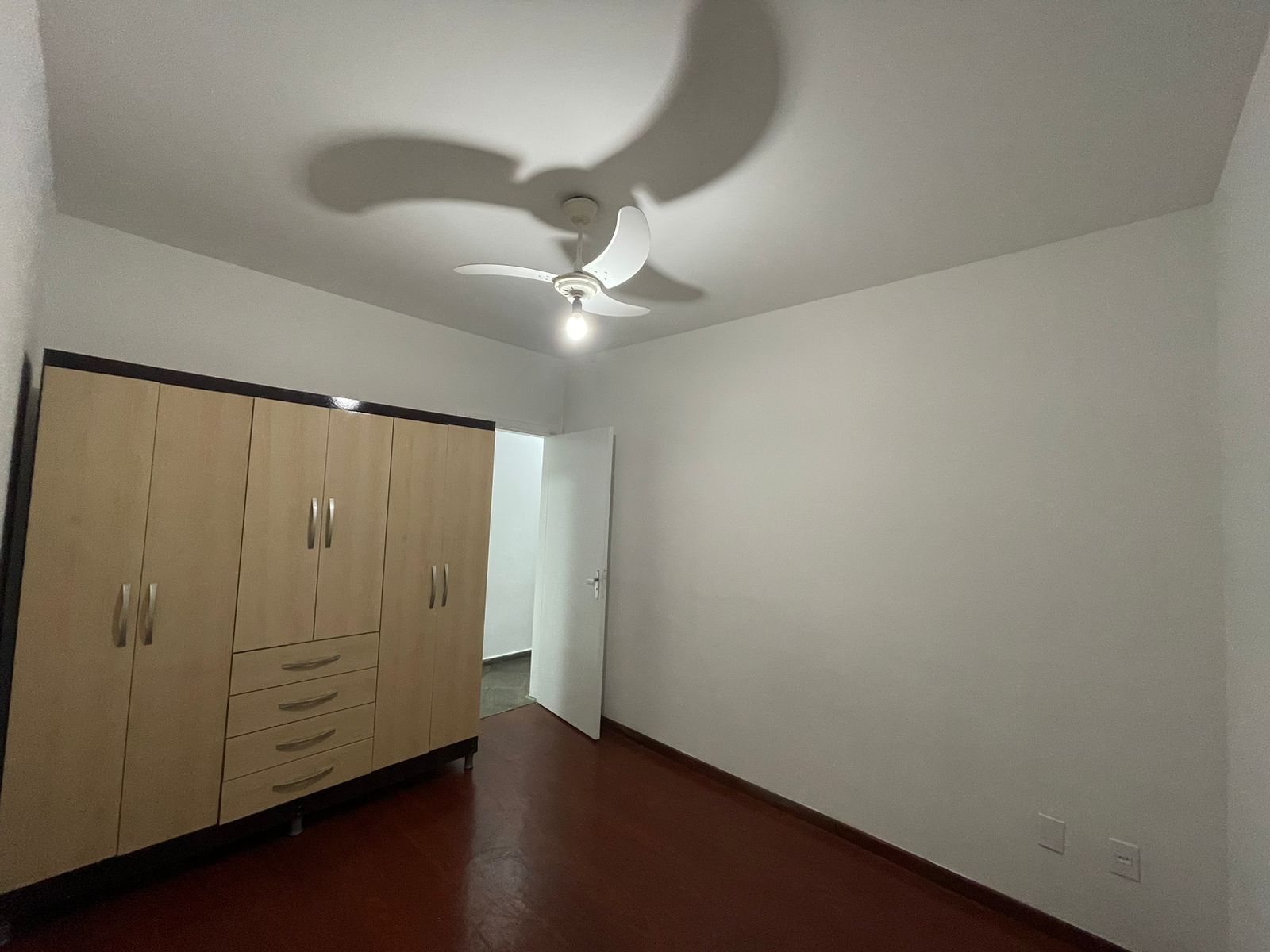Imagem Apartamento com 2 Quartos à Venda, 70 m²em Vila Amélia - Ribeirão Preto