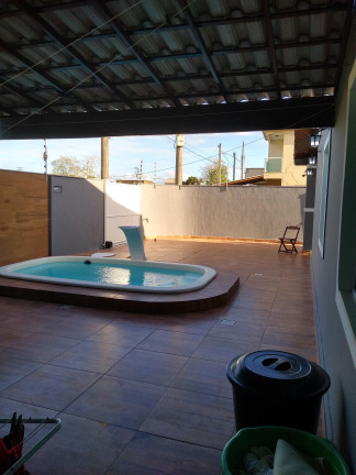 Imagem Casa com 3 Quartos à Venda, 110 m² em Parque Tropical - Campos dos Goytacazes