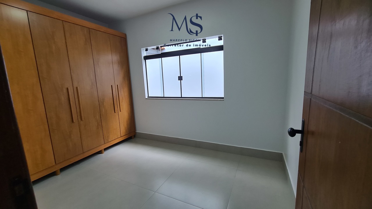 Imagem Casa com 4 Quartos à Venda, 280 m²em Guará II - Brasília