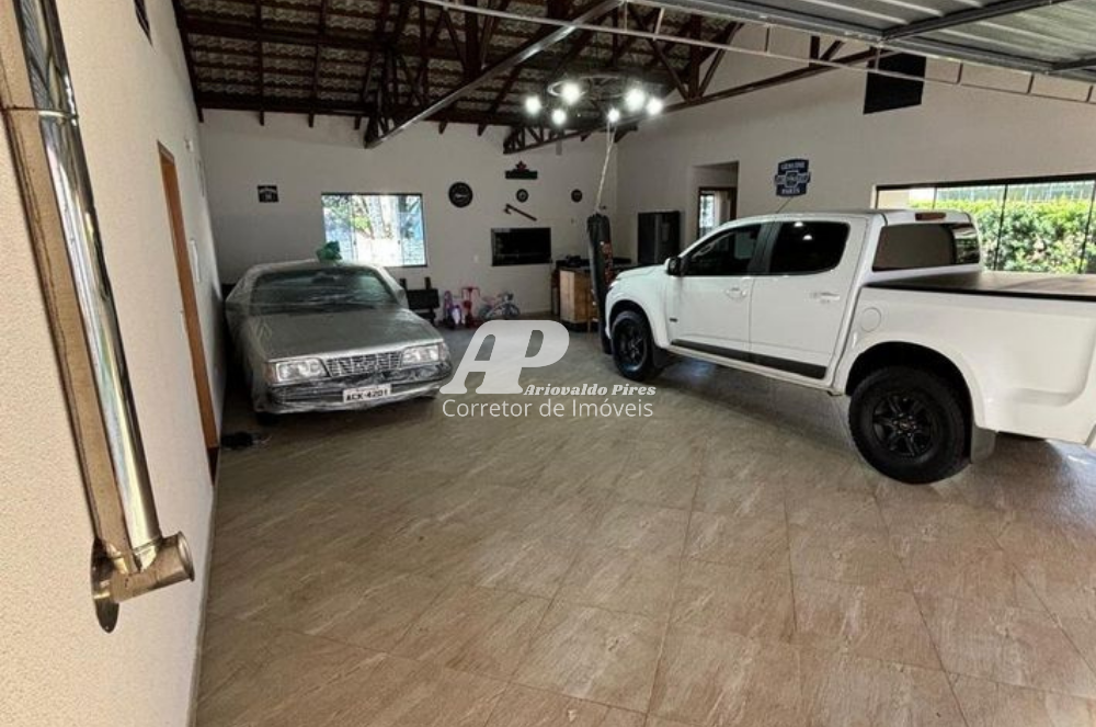 Imagem Casa com 3 Quartos à Venda, 259 m²em Orfãs - Ponta Grossa