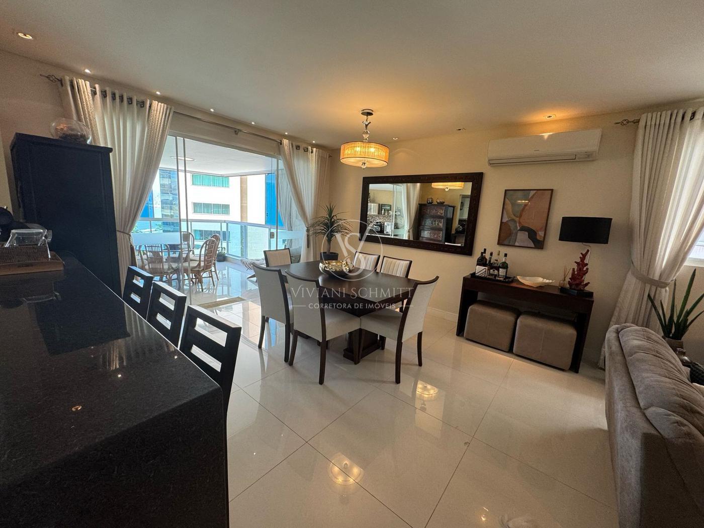 Imagem Apartamento com 4 Quartos à Venda, 195 m² em Centro - Itapema