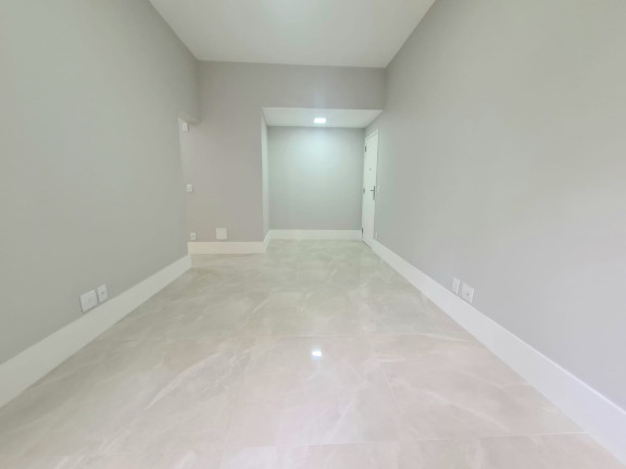 Imagem Apartamento com 3 Quartos à Venda,  em Copacabana - Rio de Janeiro