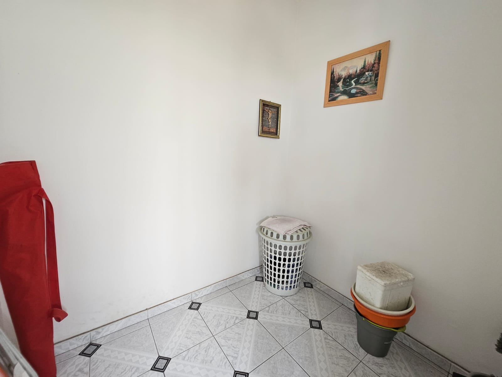 Imagem Apartamento com 2 Quartos à Venda, 75 m² em Santa Rosa - Niterói