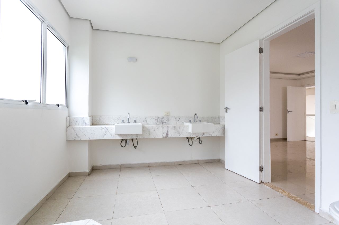 Imagem Casa de Condomínio com 4 Quartos à Venda, 442 m² em Alphaville - Santana de Parnaíba Imagem Casa de Condomínio com 4 Quartos à Venda, 442 m² em Alphaville - Santana de Parnaíba