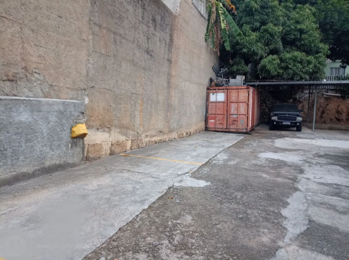 Terreno à Venda, 3 m²em Ingá - Niterói