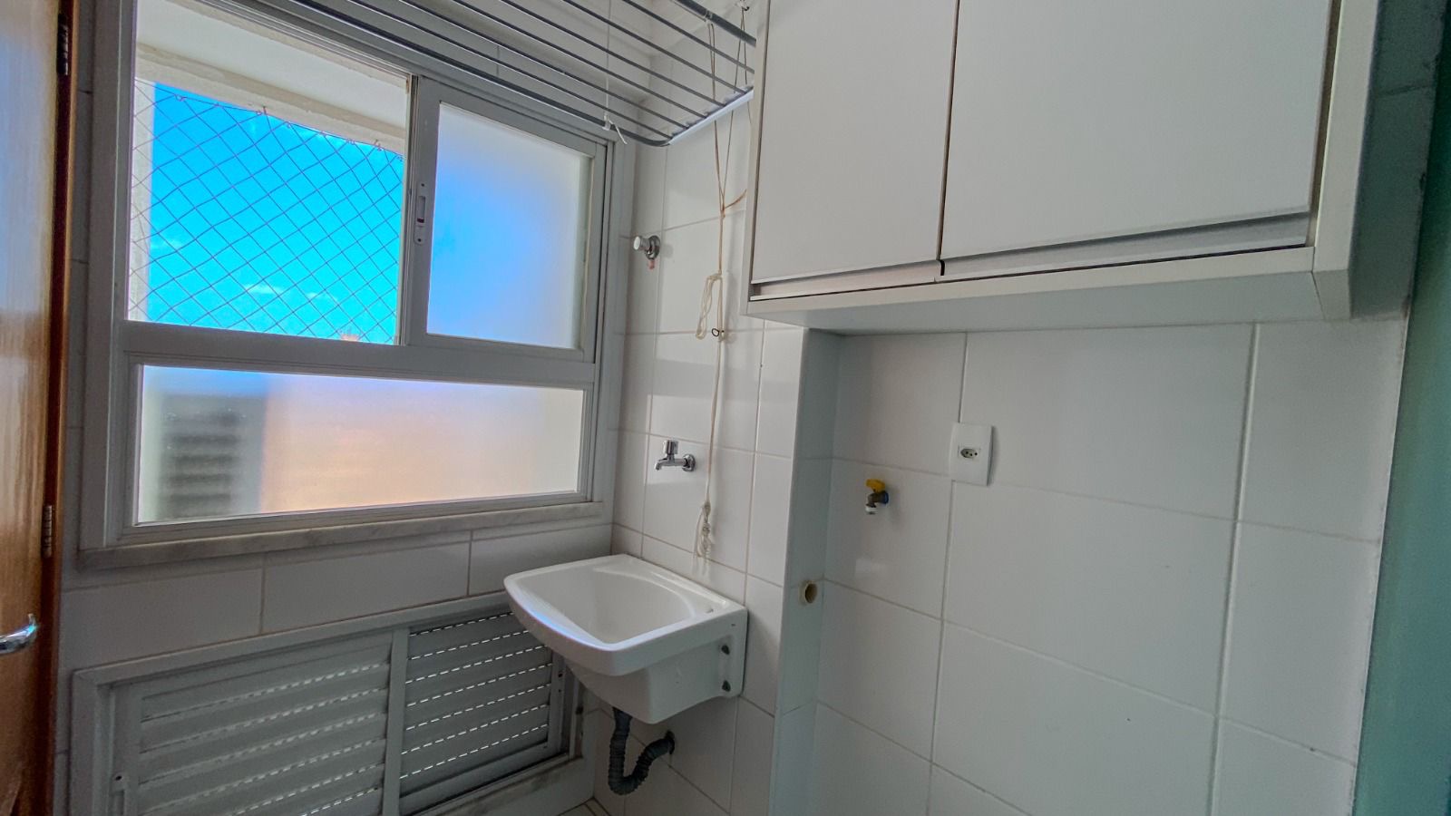 Imagem Apartamento com 3 Quartos para Alugar, 87 m²em Centro - Lauro de Freitas