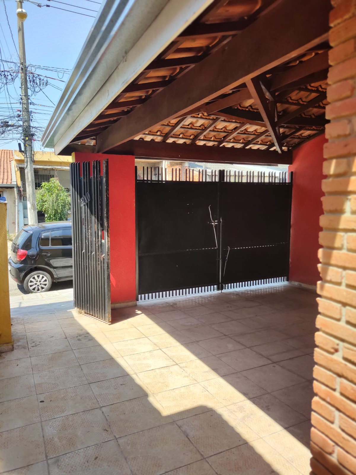 Imagem Casa com 2 Quartos à Venda, 93 m²em Jardim Santo André - Sorocaba Imagem Casa com 2 Quartos à Venda, 93 m²em Jardim Santo André - Sorocaba