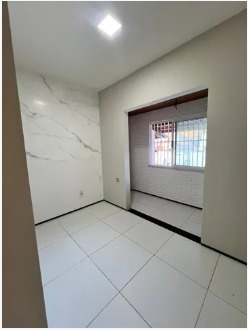Imagem Casa com 3 Quartos à Venda, 150 m²em Siqueira - Fortaleza