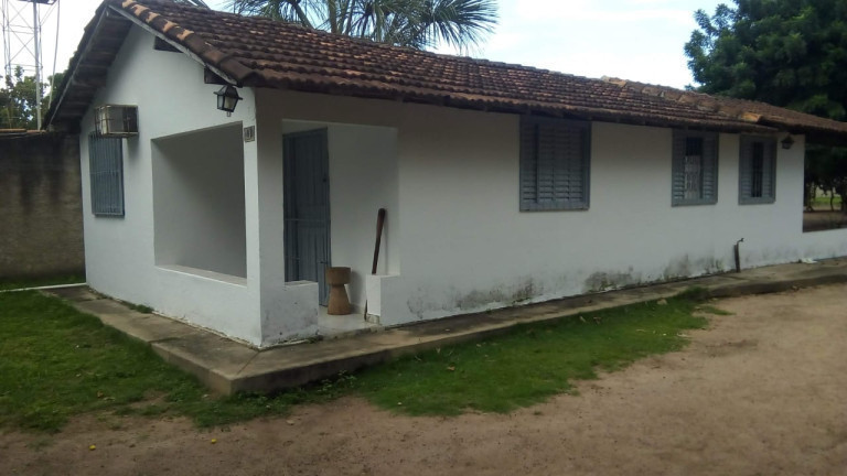 Imagem Casa com 2 Quartos à Venda, 360 m²em Setor Nova Aruanã  - Aruanã