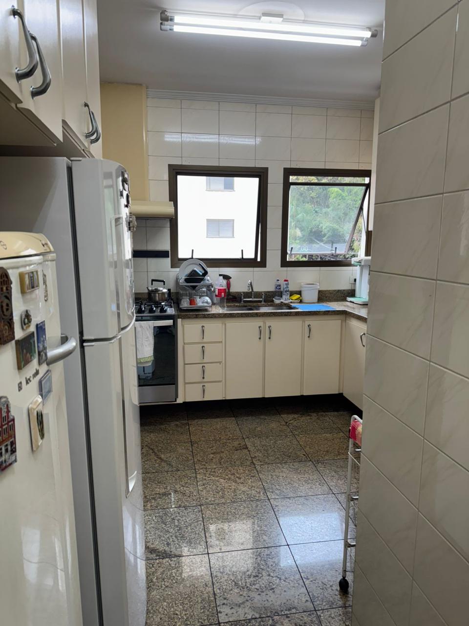 Imagem Apartamento com 3 Quartos à Venda ou Locação, 247 m² em Vila Suzana - São Paulo Imagem Apartamento com 3 Quartos à Venda ou Locação, 247 m² em Vila Suzana - São Paulo